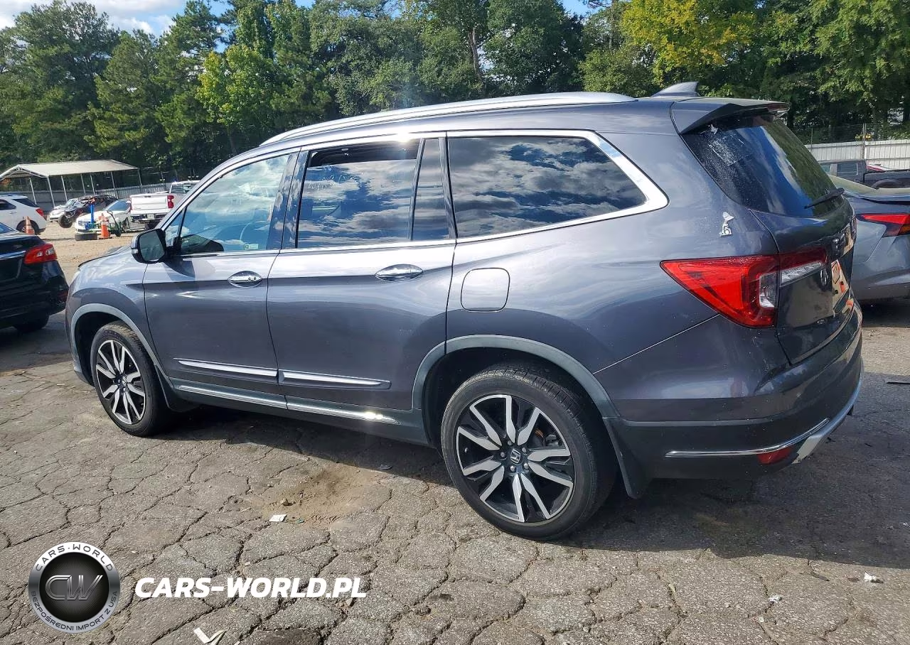 2019 Honda Pilot Touring VIN:5FNYF5H93KB038120 - 2