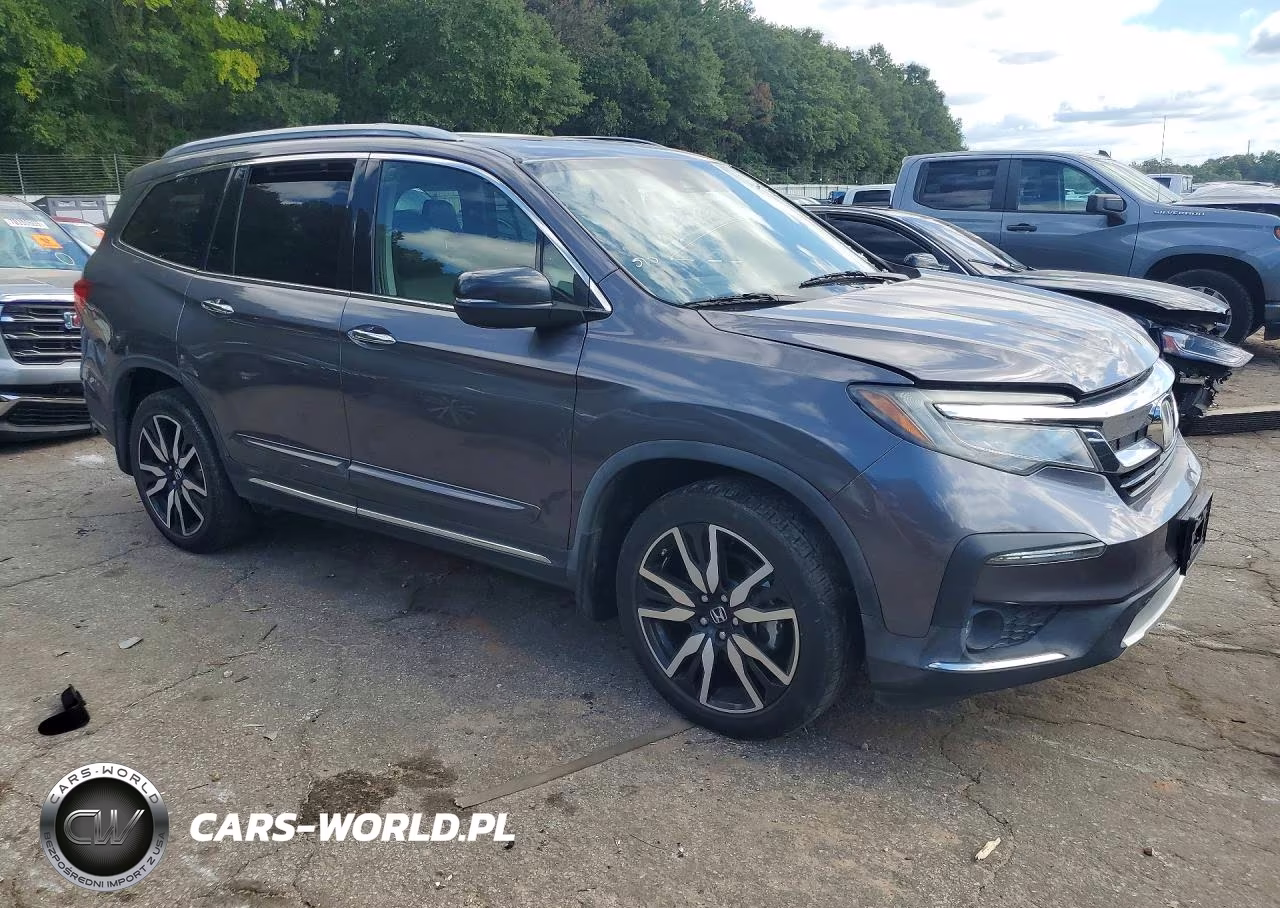 2019 Honda Pilot Touring VIN:5FNYF5H93KB038120 - 4
