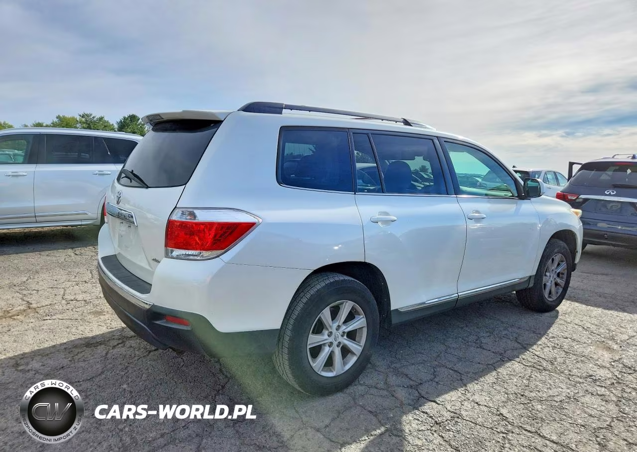 2012 Toyota Highlander Se VIN:5TDBK3EH5CS132076 - 3