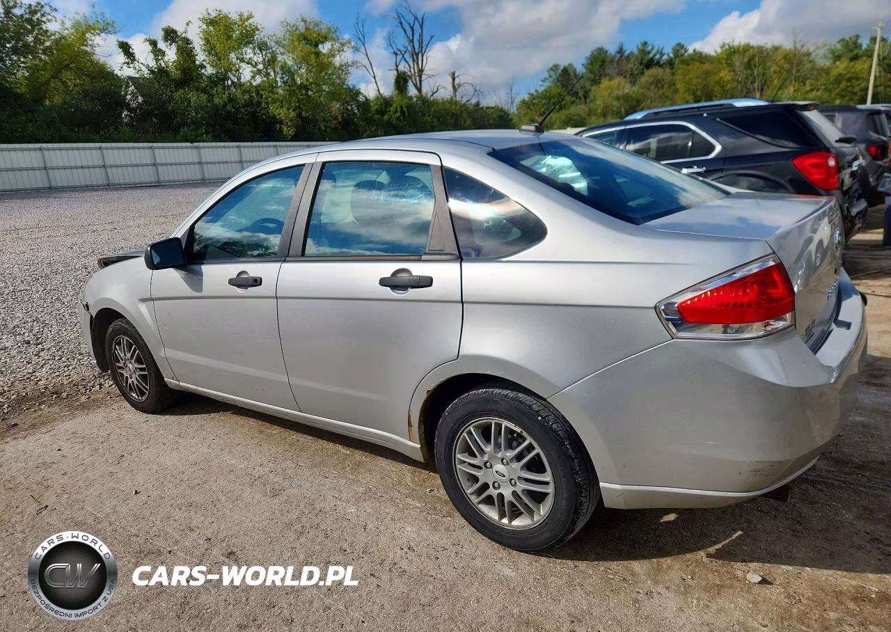 2009 Ford Focus Se VIN:1FAHP35N69W158752 - 2