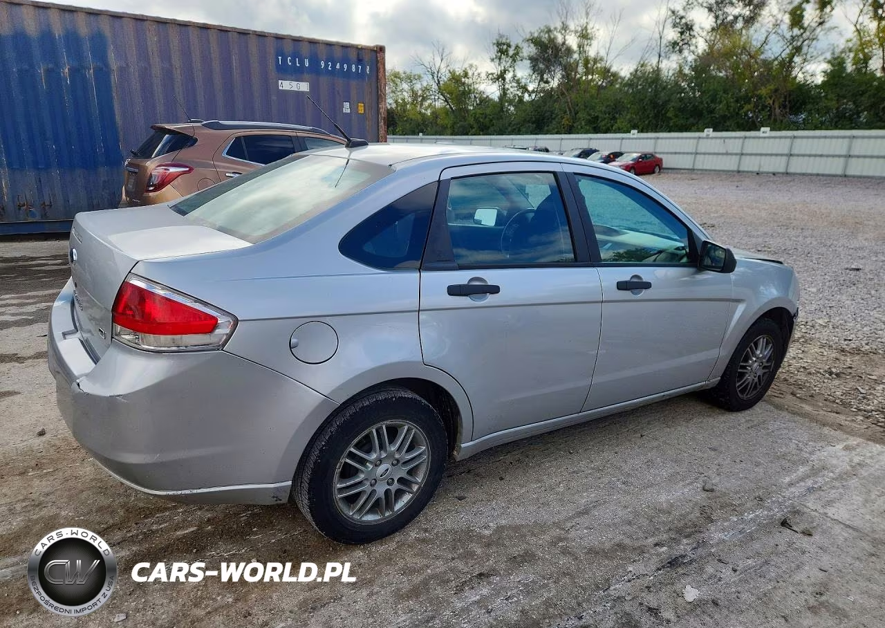 2009 Ford Focus Se VIN:1FAHP35N69W158752 - 3