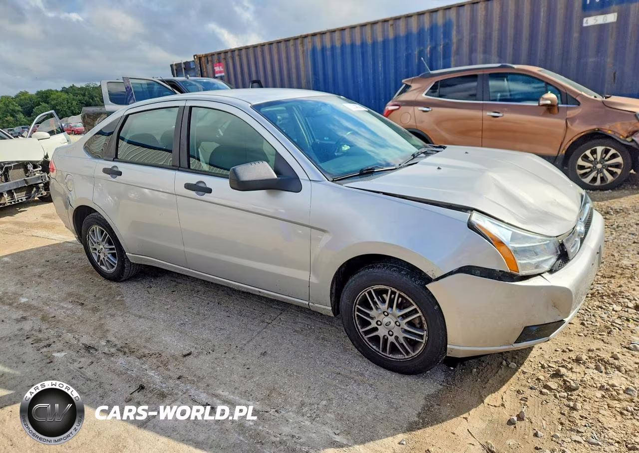 2009 Ford Focus Se VIN:1FAHP35N69W158752 - 4
