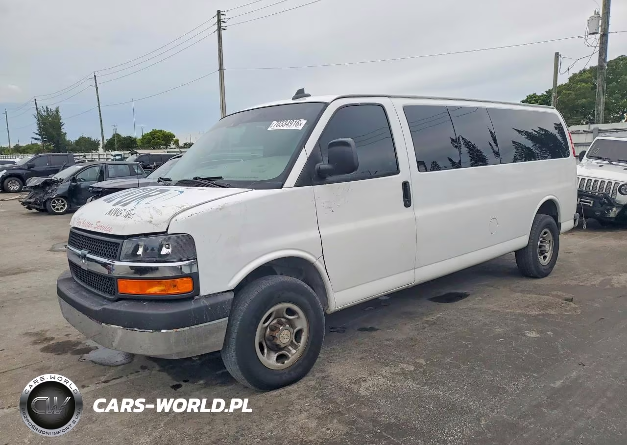 2019 Chevrolet Express G3500 Lt VIN:1GAZGPFG9K1242453 - 1