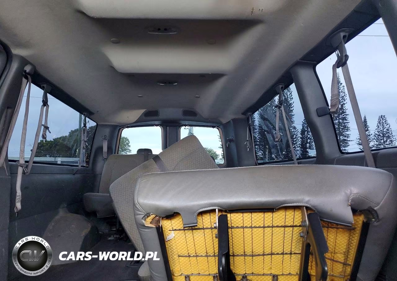 2019 Chevrolet Express G3500 Lt VIN:1GAZGPFG9K1242453 - 10