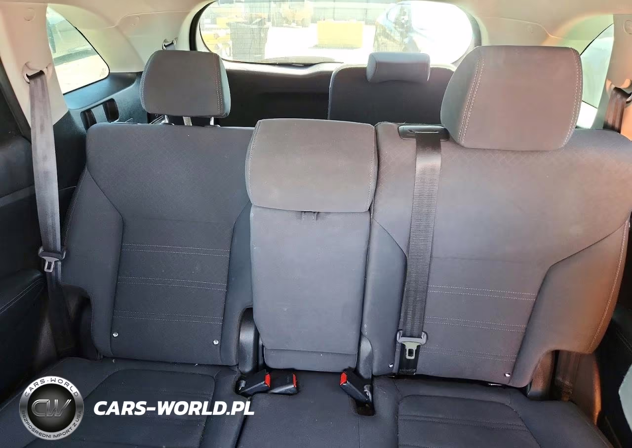 2019 Kia Sorento Lx VIN:5XYPG4A30KG503843 - 10