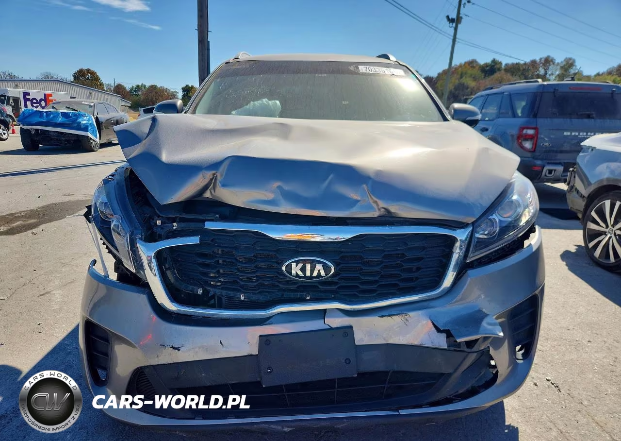 2019 Kia Sorento Lx VIN:5XYPG4A30KG503843 - 5