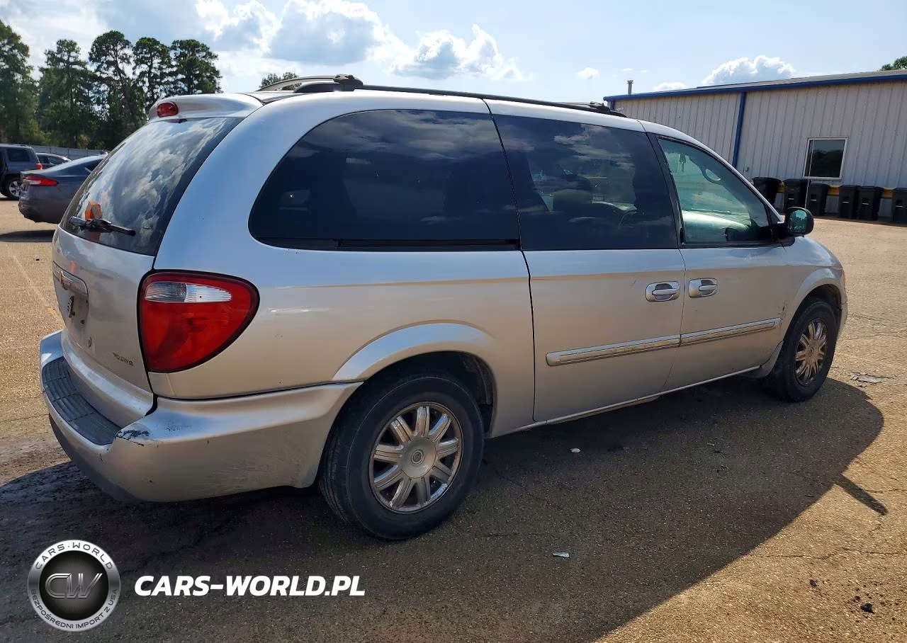 2007 Chrysler Town & Country Touring VIN:2A4GP54L17R135770 - 3