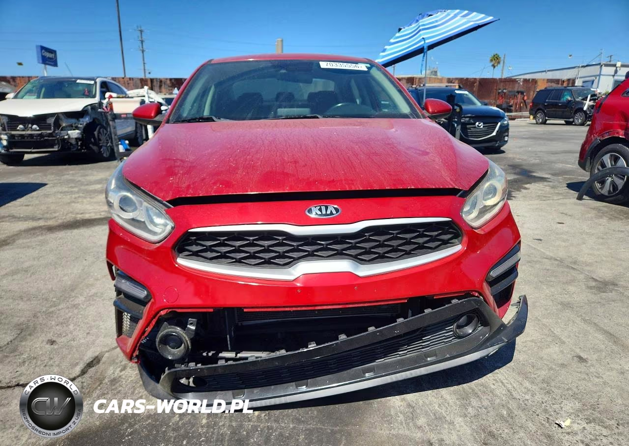 2019 Kia Forte S VIN:3KPF34AD4KE070590 - 5