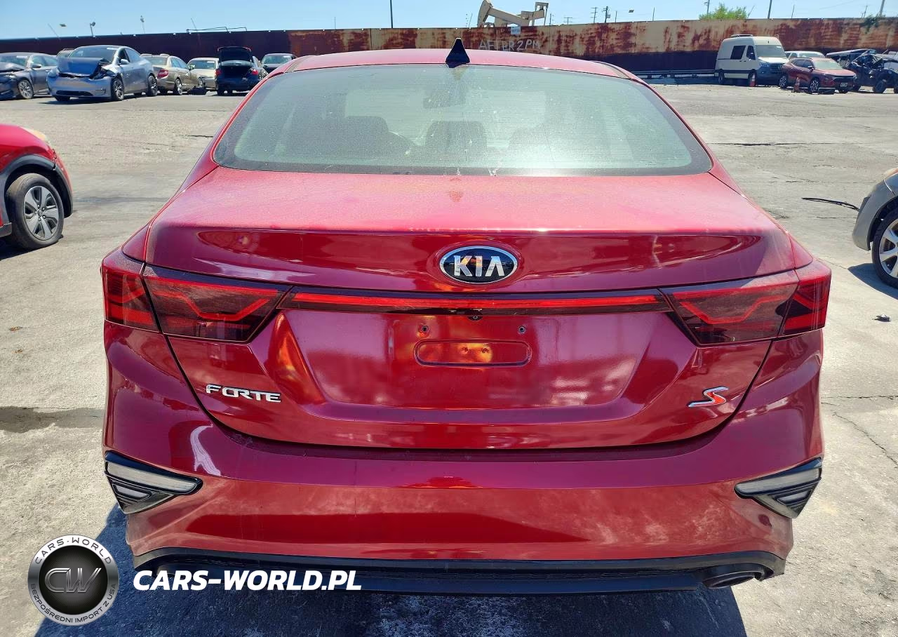 2019 Kia Forte S VIN:3KPF34AD4KE070590 - 6