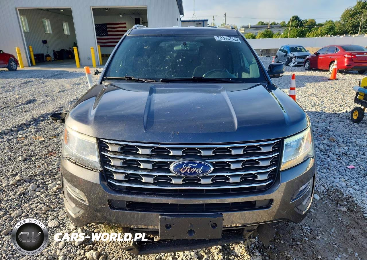 2017 Ford Explorer Xlt VIN:1FM5K7D87HGD82339 - 5