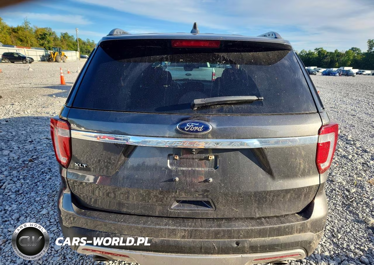 2017 Ford Explorer Xlt VIN:1FM5K7D87HGD82339 - 6