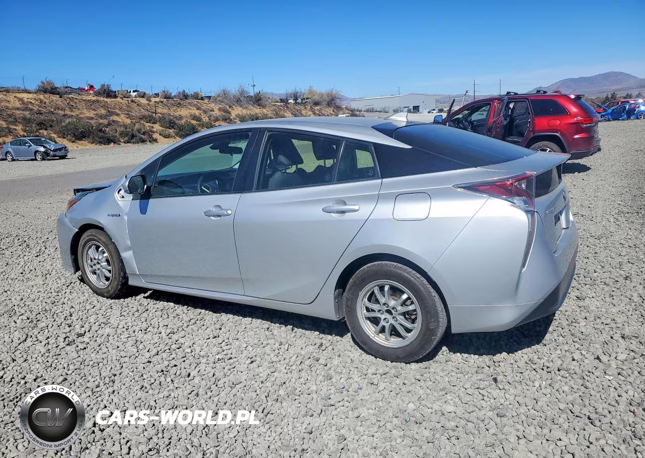 2018 Toyota Prius One VIN:JTDKBRFU8J3598212 - 2