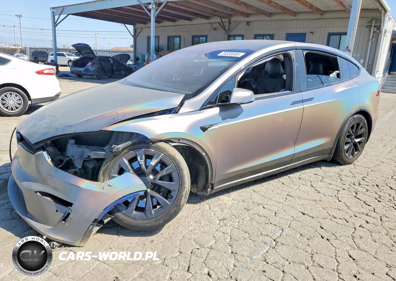 2022 Tesla Model X – zdjęcie 1 z 13