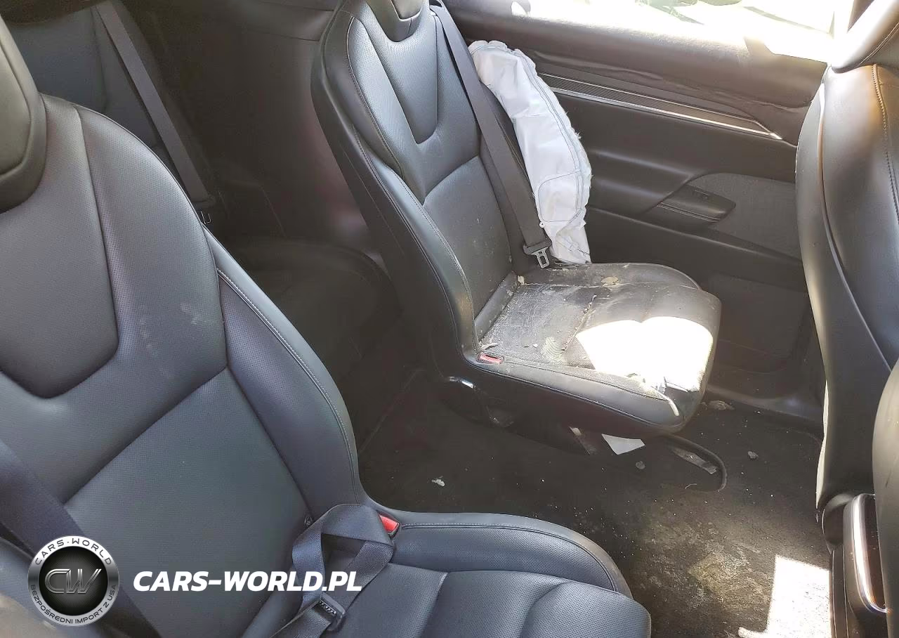 2022 Tesla Model X VIN:7SAXCBE6XNF332327 - 10