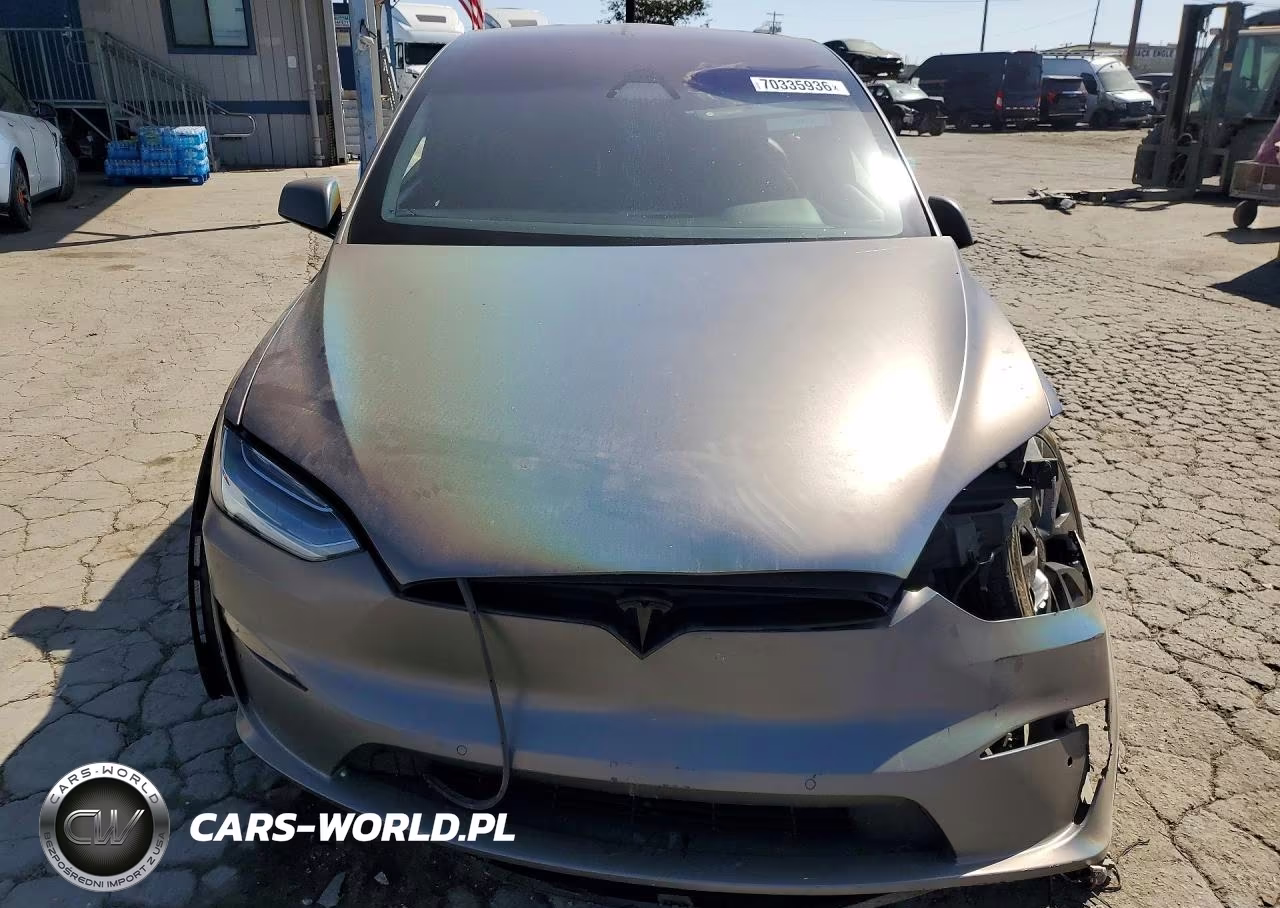 2022 Tesla Model X VIN:7SAXCBE6XNF332327 - 5