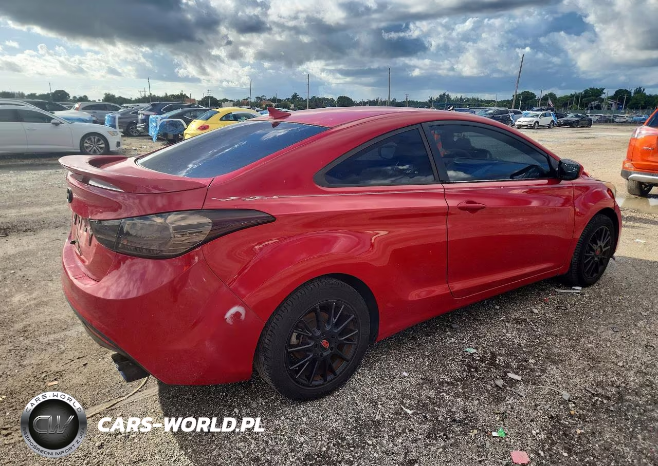 2013 Hyundai Elantra Coupe Gs VIN:KMHDH6AE3DU018879 - 3