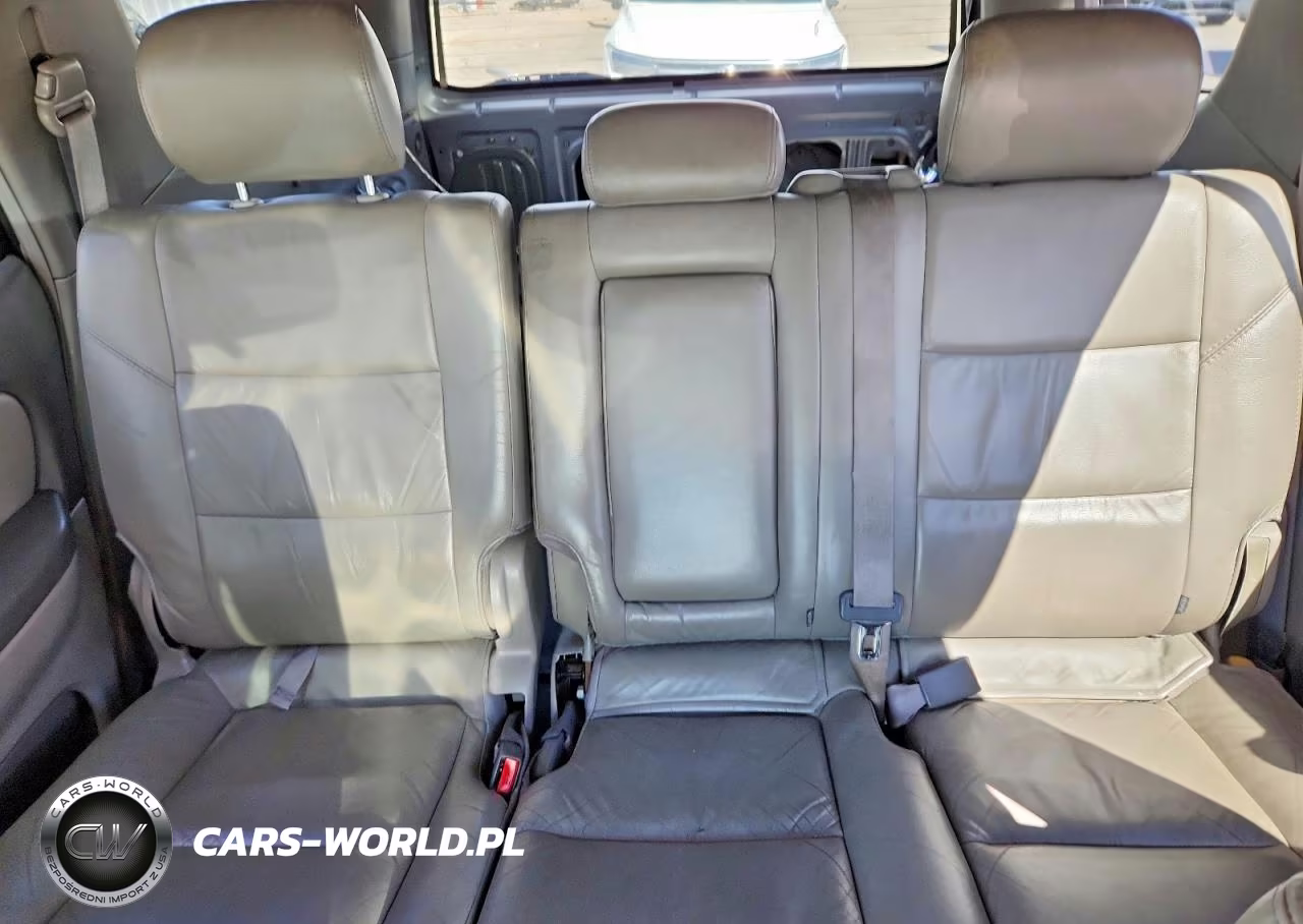 2002 Toyota Sequoia Limited VIN:5TDBT48A82S127499 - 10