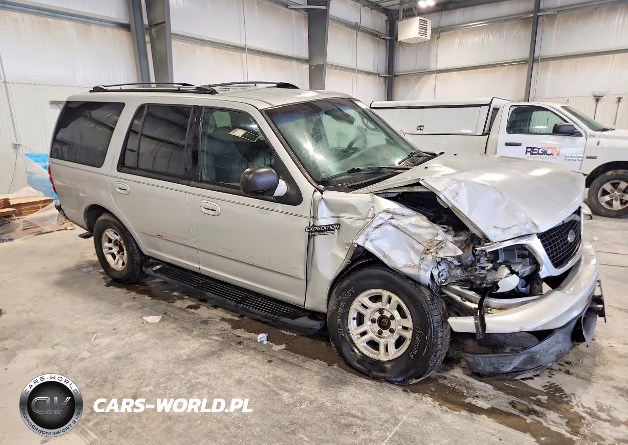 2000 Ford Expedition Xlt VIN:1FMPU16L4YLA93122 - 4