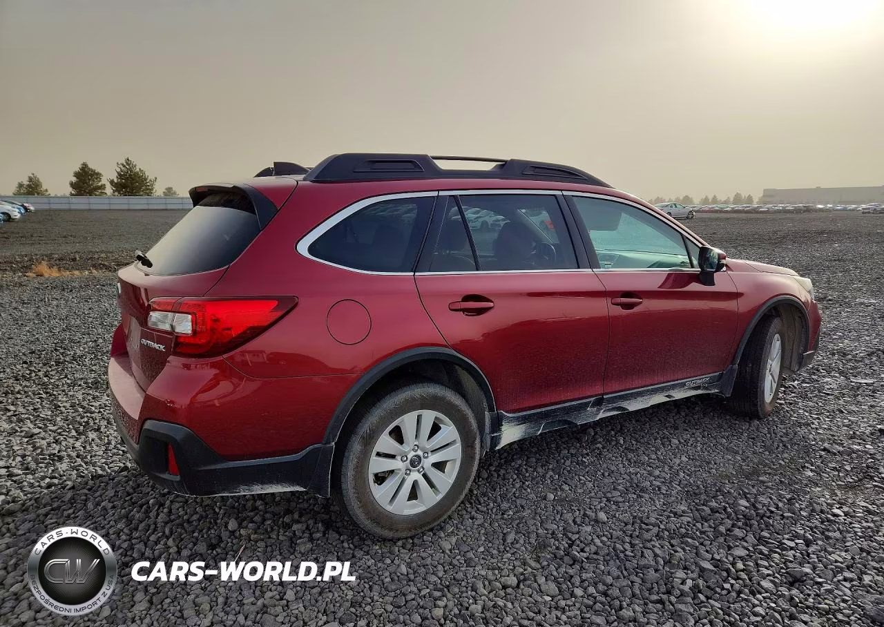 2019 Subaru Outback 2.5I Premium VIN:4S4BSAHC1K3212958 - 3