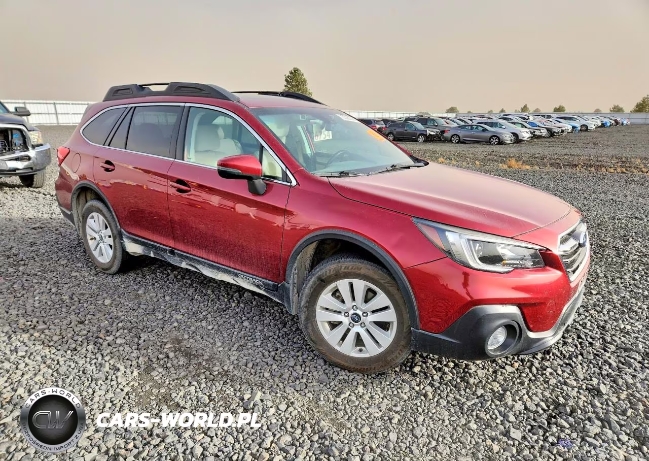 2019 Subaru Outback 2.5I Premium VIN:4S4BSAHC1K3212958 - 4