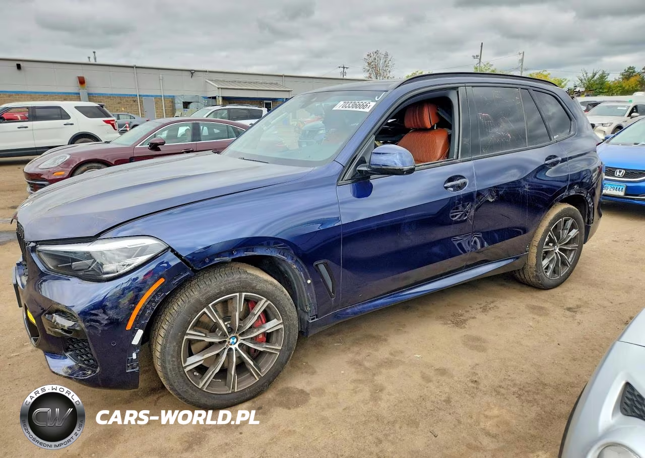 2022 BMW X5 M50I