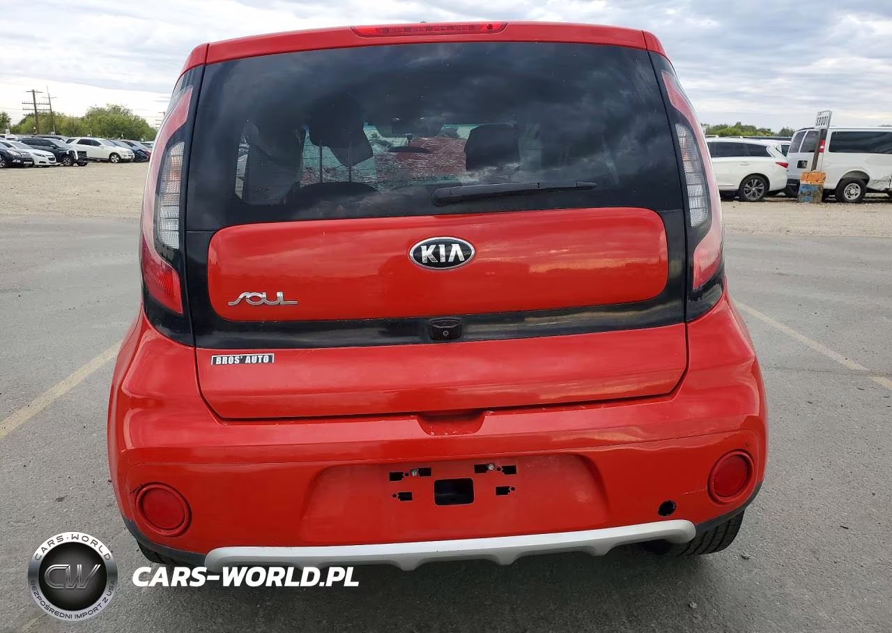 2017 Kia Soul + VIN:KNDJP3A52H7451459 - 6