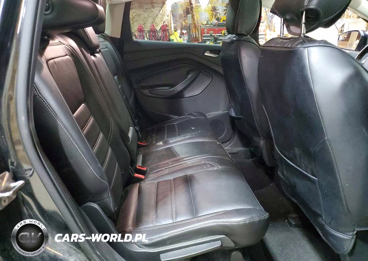 2018 Ford Escape Titanium VIN:1FMCU9J90JUA52754 - 10