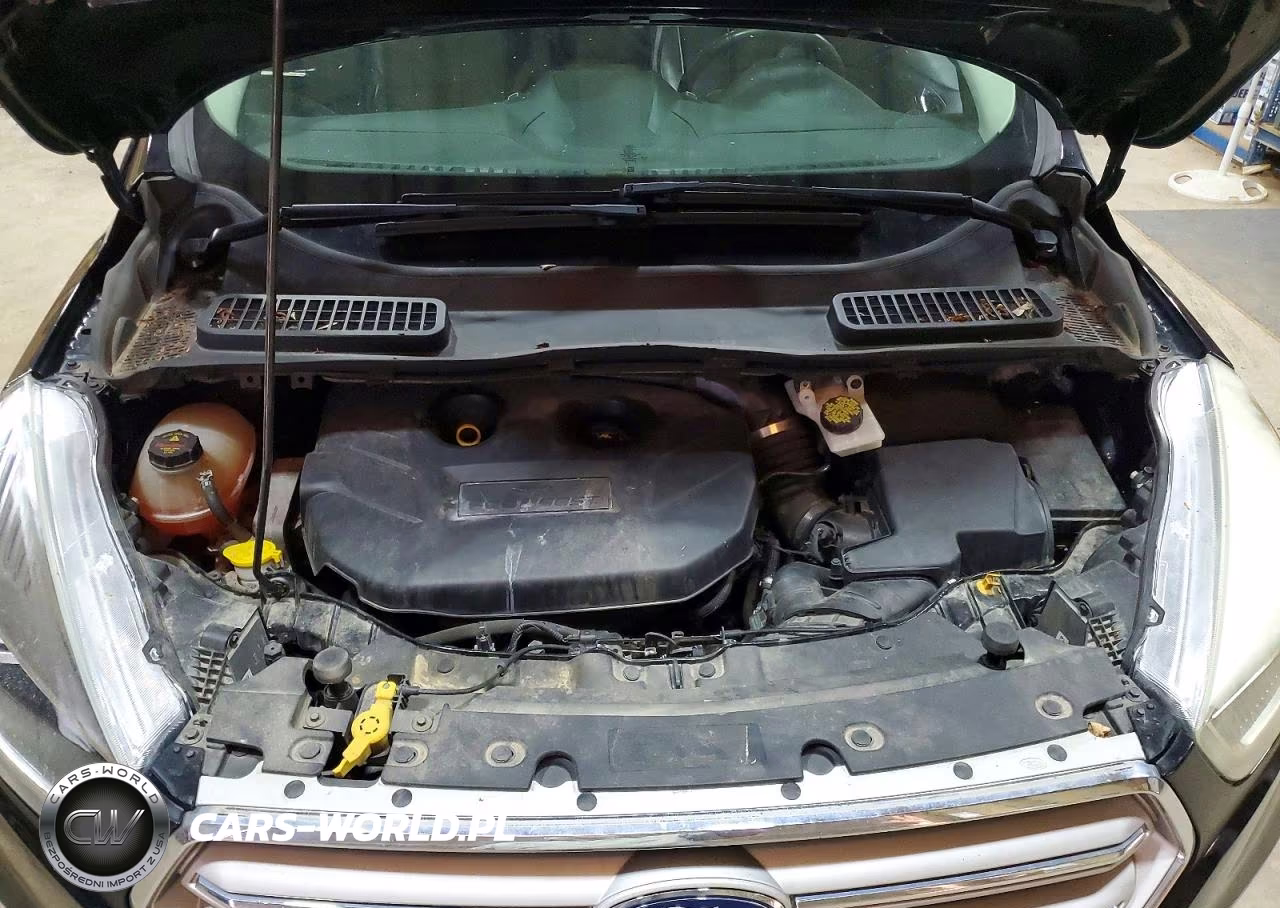 2018 Ford Escape Titanium VIN:1FMCU9J90JUA52754 - 11