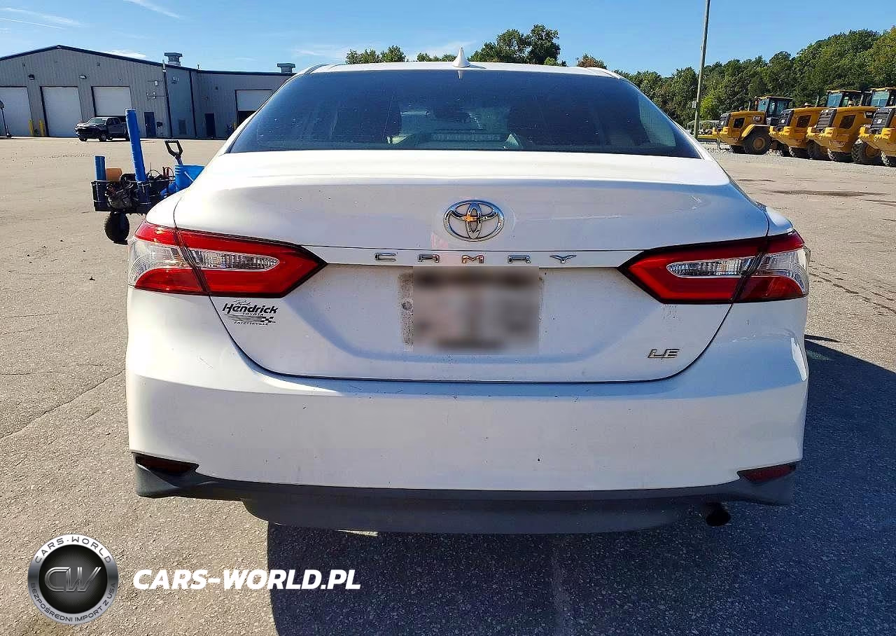 2019 Toyota Camry Le VIN:4T1B11HK1KU814649 - 6