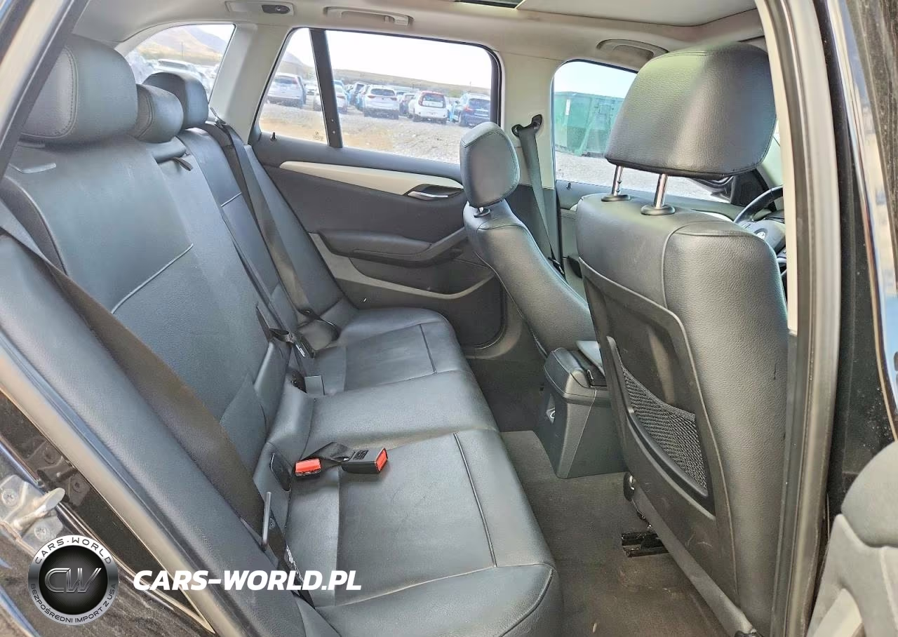 2014 BMW X1 xDrive28I VIN:WBAVL1C56EVY10606 - 10