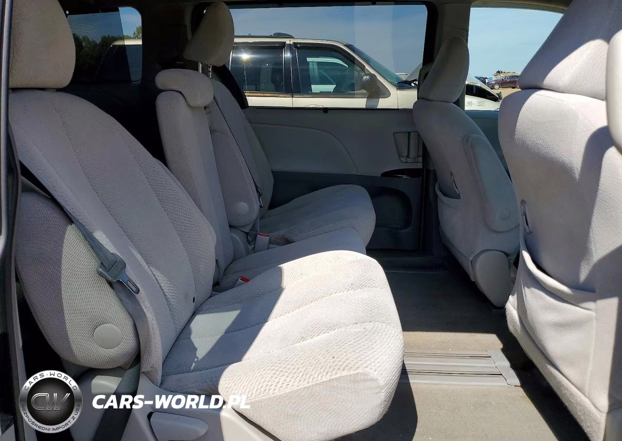 2012 Toyota Sienna Le VIN:5TDKK3DC4CS183400 - 11