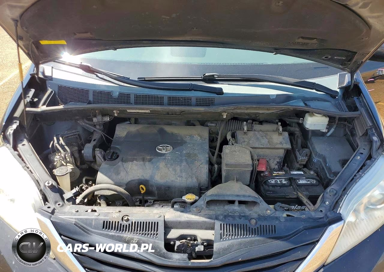 2012 Toyota Sienna Le VIN:5TDKK3DC4CS183400 - 12