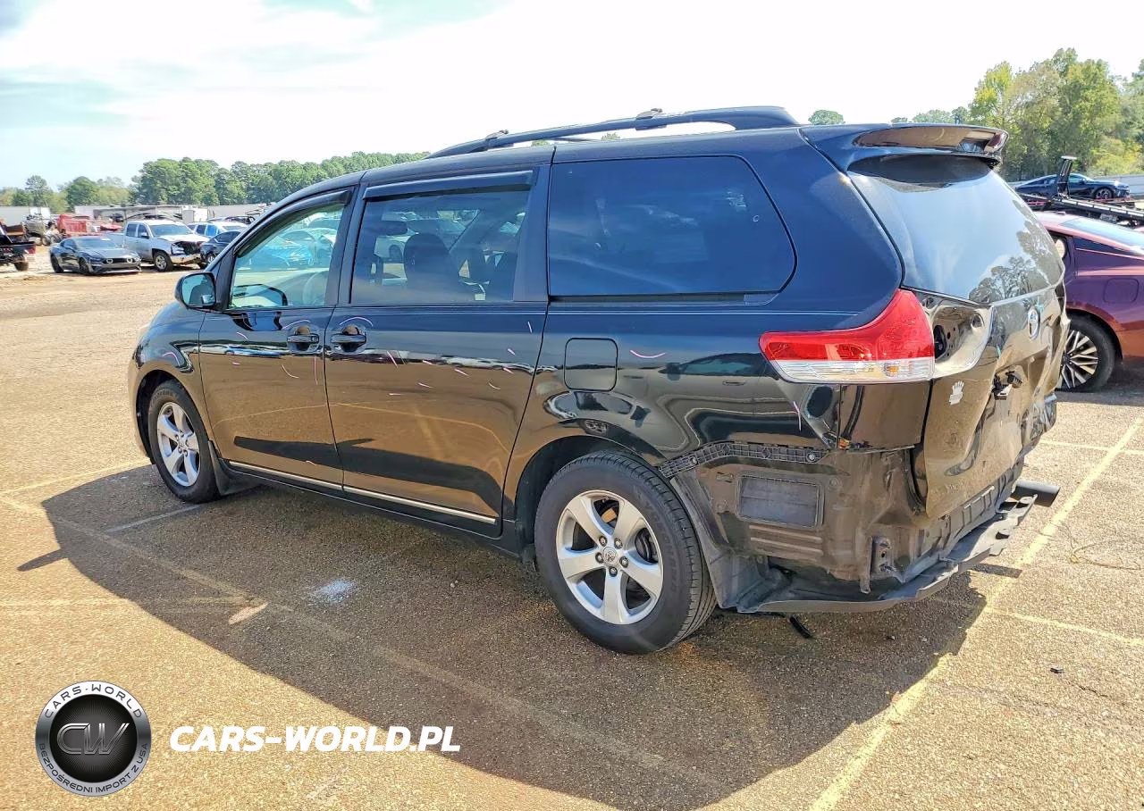 2012 Toyota Sienna Le VIN:5TDKK3DC4CS183400 - 2