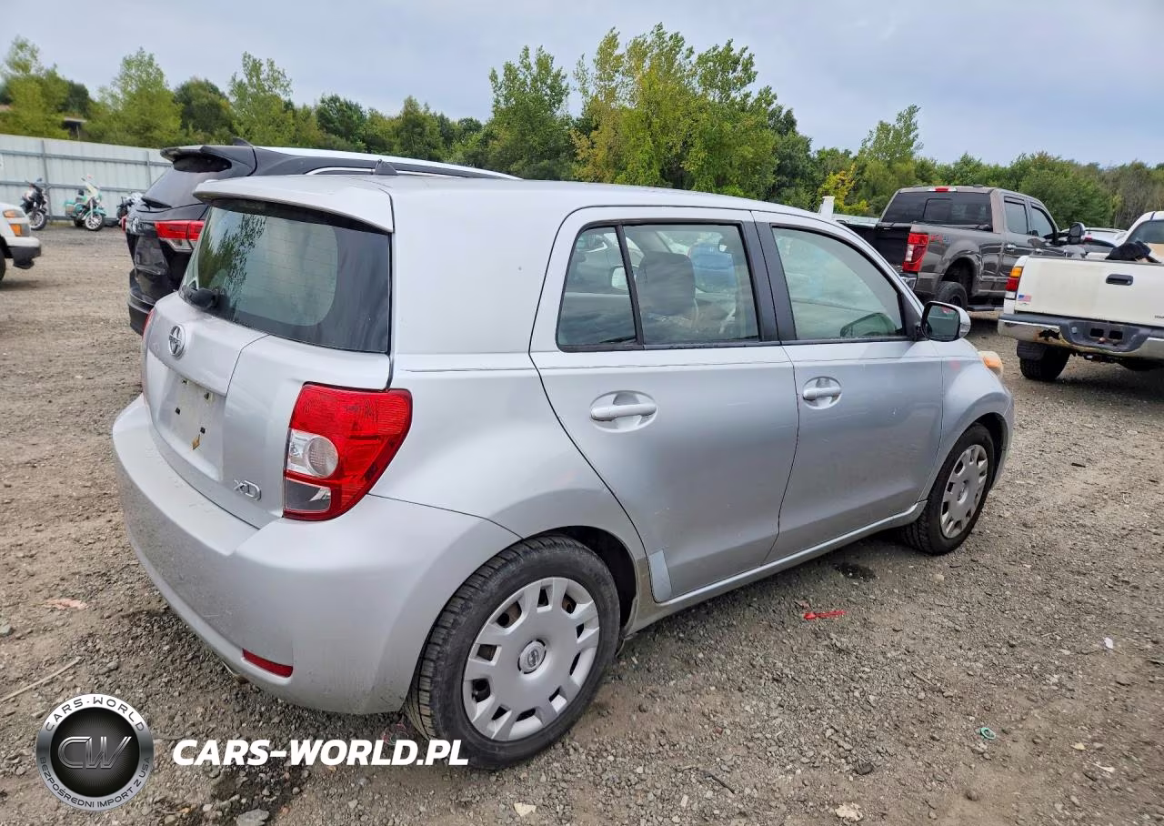 2013 Scion Xd Base VIN:JTKKUPB49D1031357 - 3