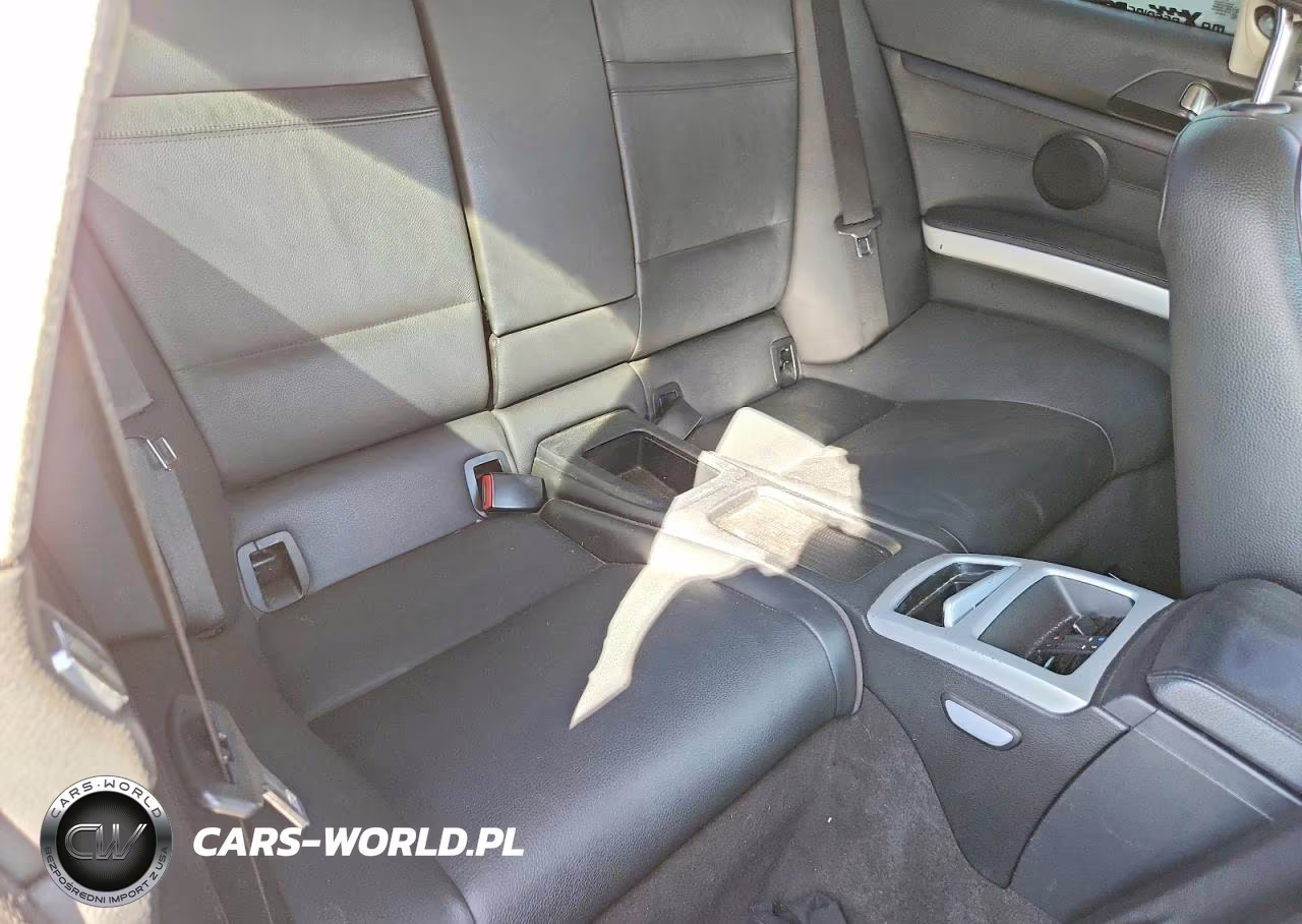 2010 BMW 335 Xi VIN:WBAWC7C50AE271109 - 10
