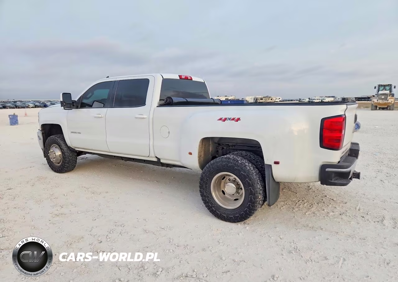 2019 Chevrolet Silverado K3500 VIN:1GC4KVCY0KF272767 - 2