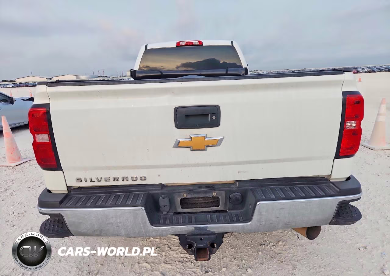 2019 Chevrolet Silverado K3500 VIN:1GC4KVCY0KF272767 - 6