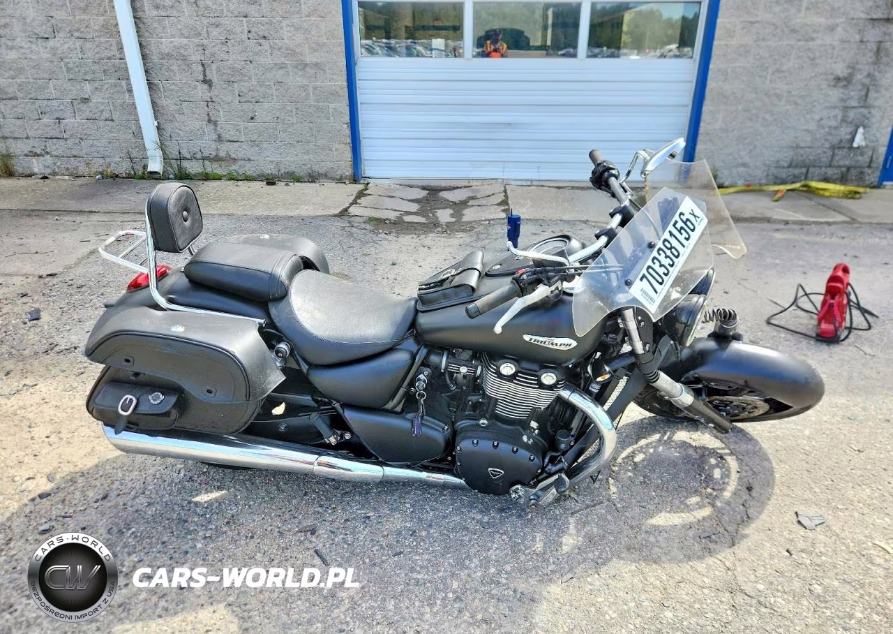 2014 Triumph Motorcycle Thunderbird Storm Abs