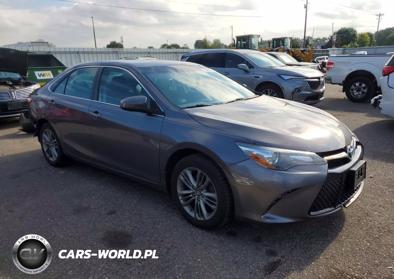 2017 Toyota Camry Se VIN:4T1BF1FK4HU764682 - 4