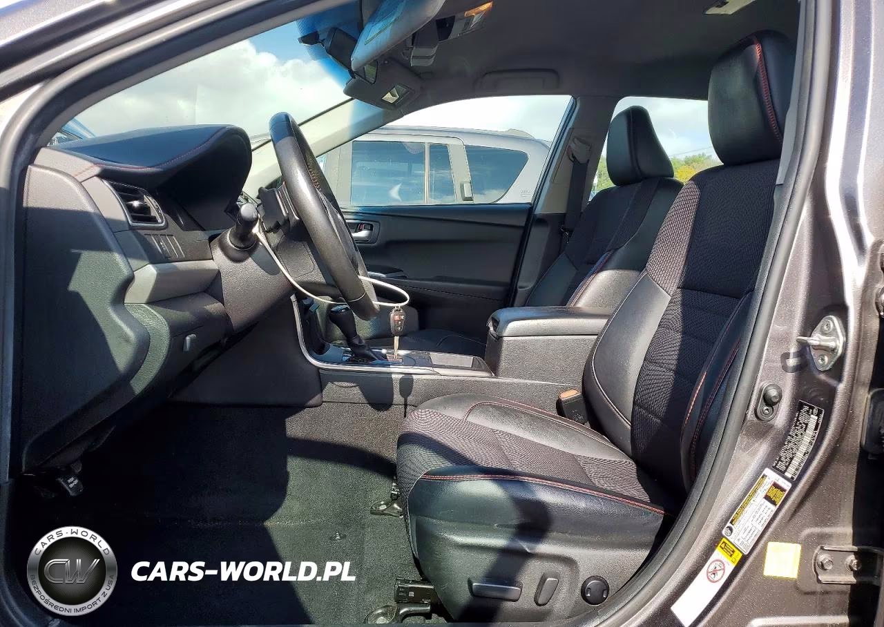 2017 Toyota Camry Se VIN:4T1BF1FK4HU764682 - 7
