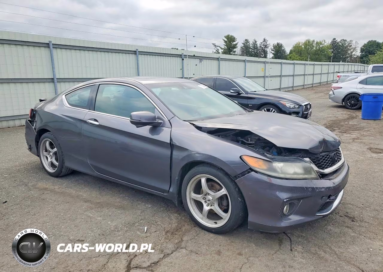 2013 Honda Accord Exl VIN:1HGCT2B8XDA000897 - 4