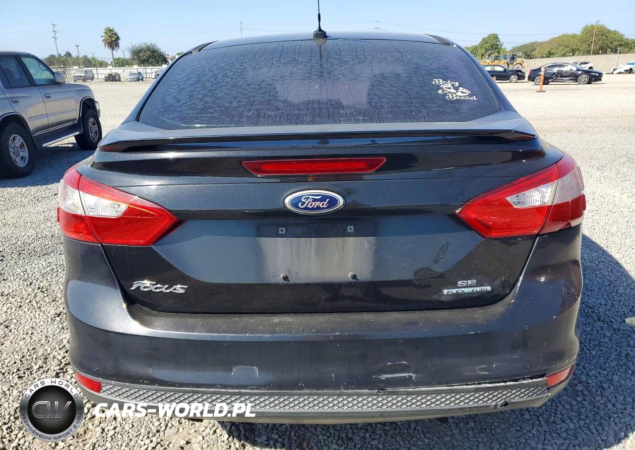 2013 Ford Focus Se VIN:1FADP3F27DL205512 - 6
