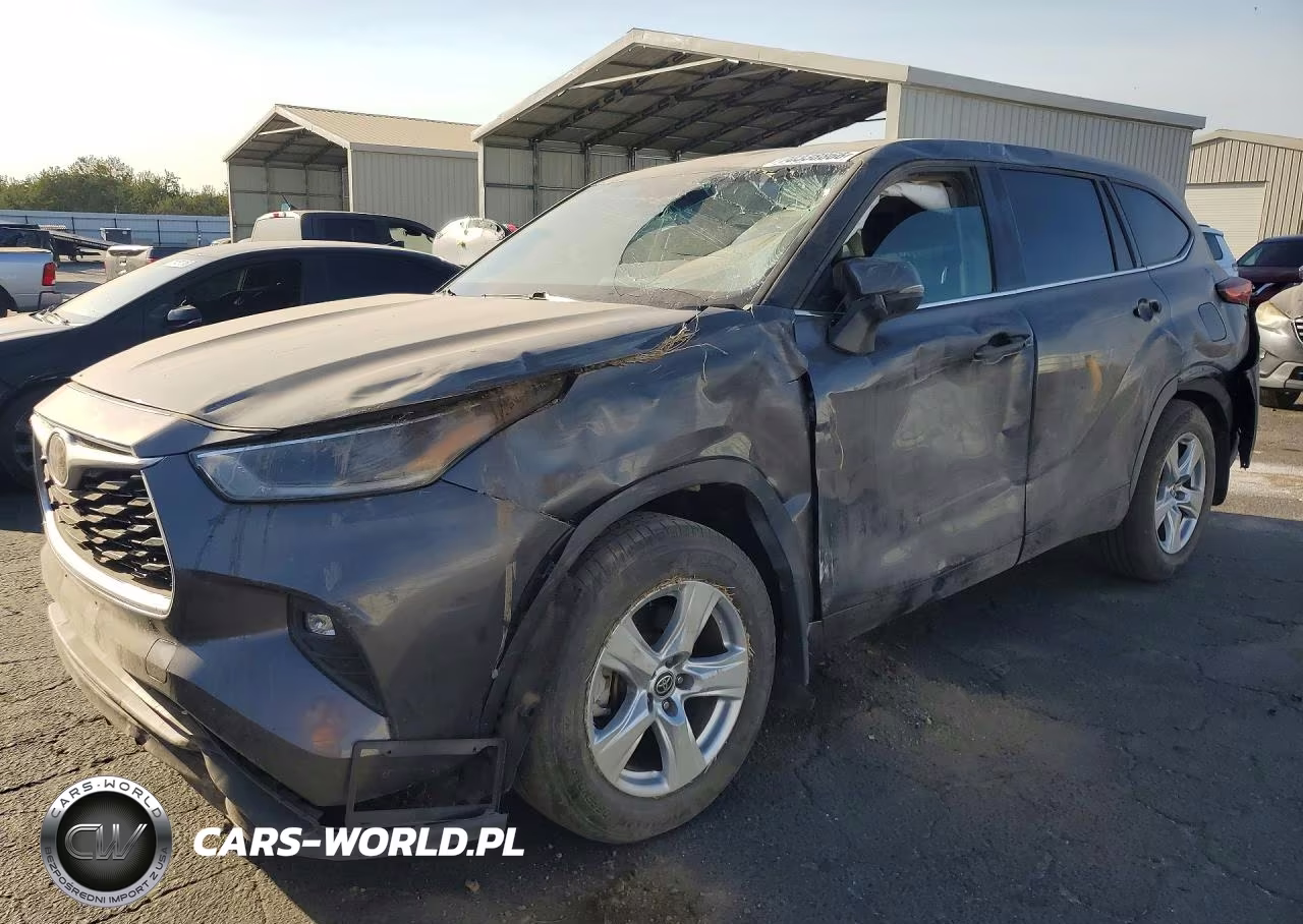 2021 Toyota Highlander Le