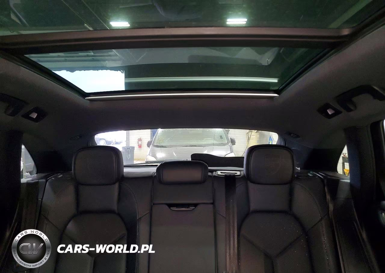 2019 Porsche Macan VIN:WP1AA2A54KLB04501 - 10
