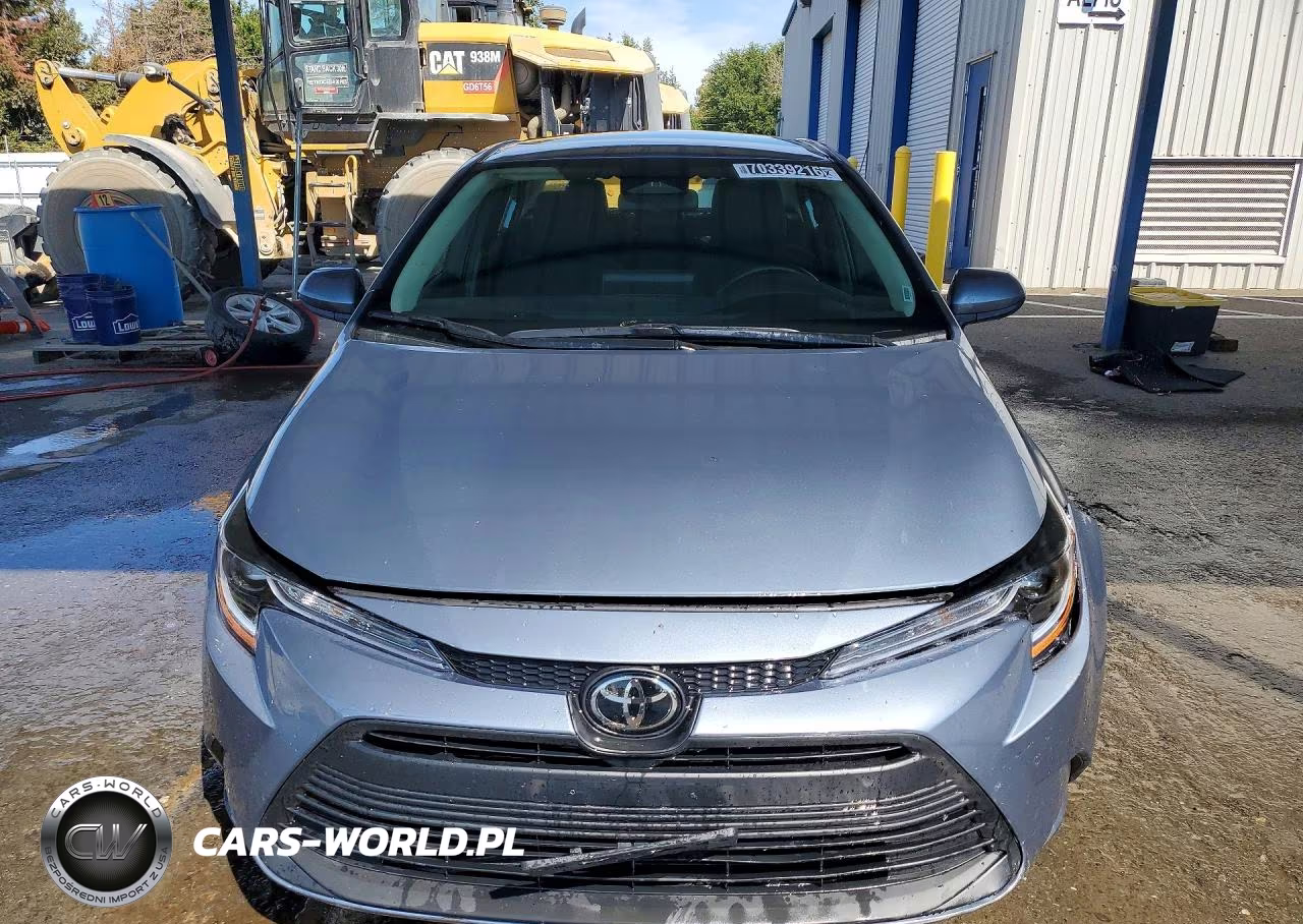 2026 Toyota Corolla Le VIN:5YFB4MDE4TP458340 - 5