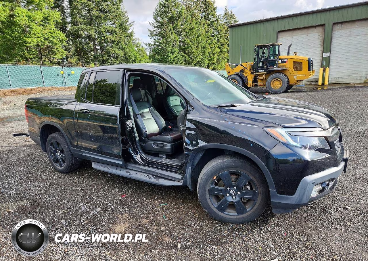 2017 Honda Ridgeline Black Edition VIN:5FPYK3F89HB033837 - 4