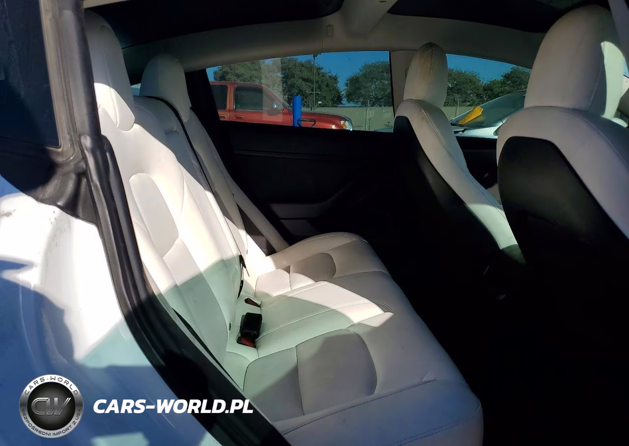 2021 Tesla Model 3 VIN:5YJ3E1EC3MF000928 - 10