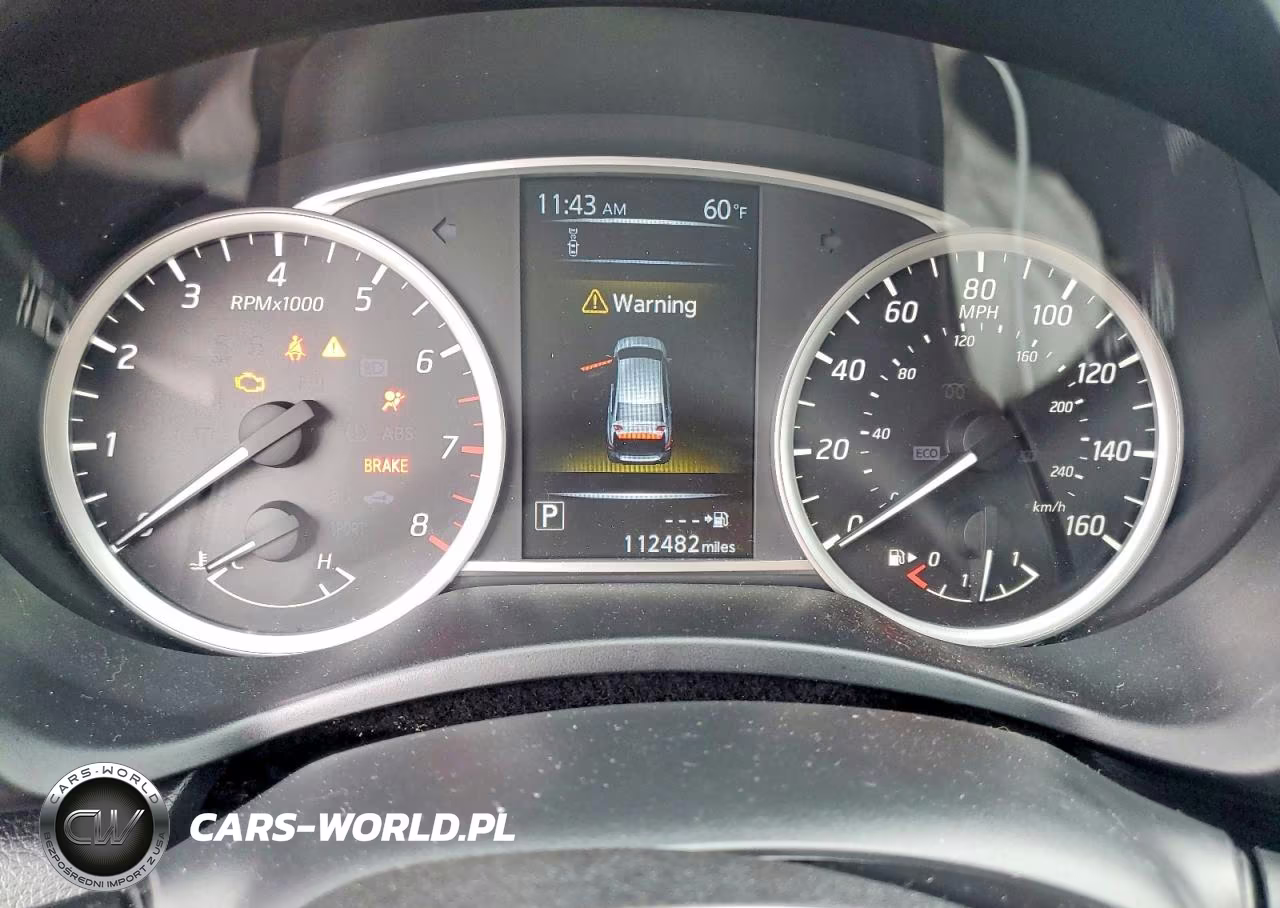 2018 Nissan Sentra S VIN:3N1AB7AP2JY258825 - 9
