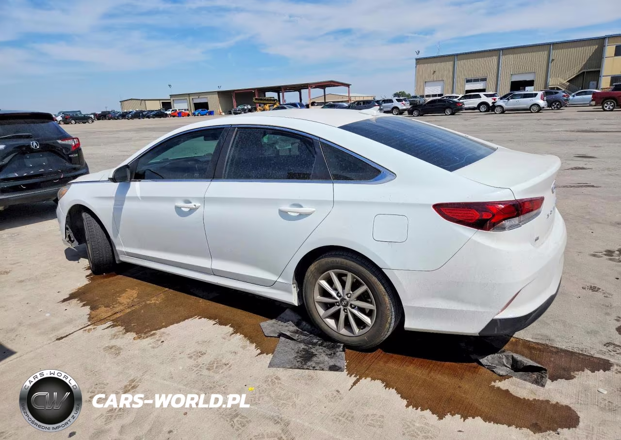 2018 Hyundai Sonata Se VIN:5NPE24AF8JH685573 - 2