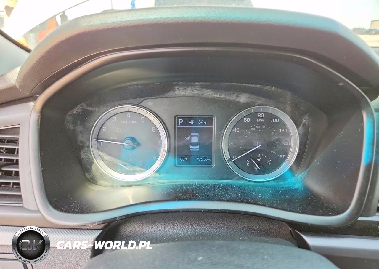 2018 Hyundai Sonata Se VIN:5NPE24AF8JH685573 - 9